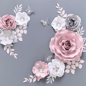 Set di fiori di carta Blush, decorazione da parete con fiori di carta per la cameretta dei bambini, fiori per la cameretta delle bambine, fiori di carta, fiori di carta per la cameretta dei bambini