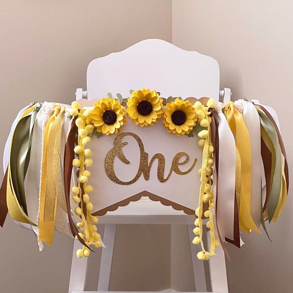 Sunflower 1st Birthday High Chair Banner, ONE Banner, Daisy ONE Banner, Baby Girl Banner, Floral Banner, Cake topper, Birthday Banner