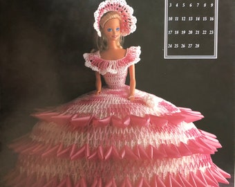 Annie's Attic Crochet Bed Doll Muster Februar 1991 Antebellum Südliche Belle Barbie Kleid Originalanleitung