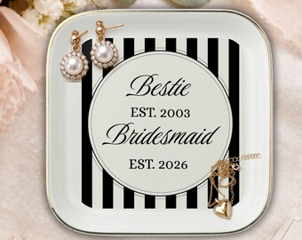 Maid of Honor Ring Dish Personalized Bridal Party Wedding Ring Trinket Dish Bestie Bridesmaid Maid of Honor Wedding Party Keepsake