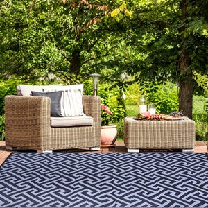 Outdoor Plastic straw 5x8 ft. Waterproof Rug for Patio, Garden, Pool Deck Mat - Perfect Beach Camping RV Use - High-Quality Outside Covering