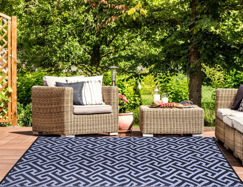 Outdoor Patios With Large Rugs Covered