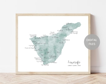 Pode incluir: Impressão emoldurada com um mapa em aquarela de Tenerife, Ilhas Canárias, Espanha. O mapa é em tons de verde-azulado e inclui nomes de lugares. As palavras "Tenerife" e "Digital Files" também são visíveis.