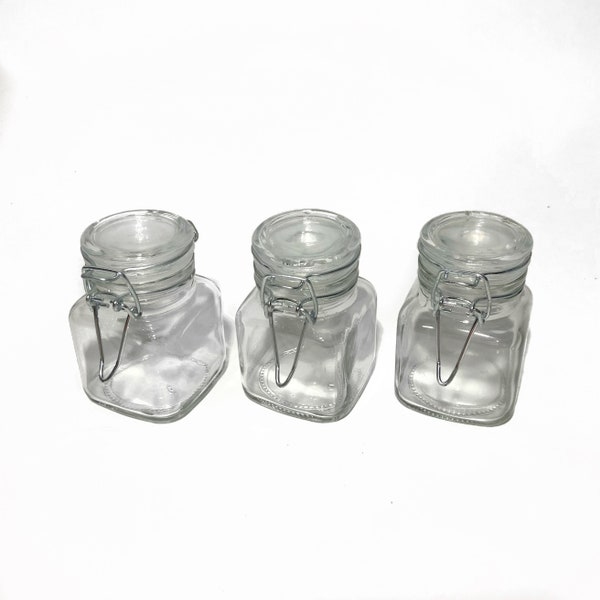 Air tight Glass Jars 4 fl oz Clear Empty Containers with Clamp Lids for Herbs, Bath Salts, Tea, Gifts, Arts and Crafts, Wedding Party Favors