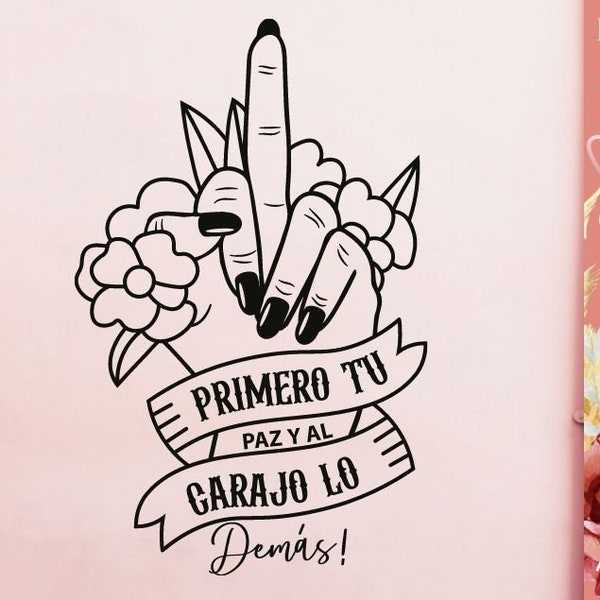 Primero tu paz y al carajo lo demás | Latina SVG | PNG File | Woman hand svg | Latina Power svg | Chicana svg | Shirt svg | Mexican png