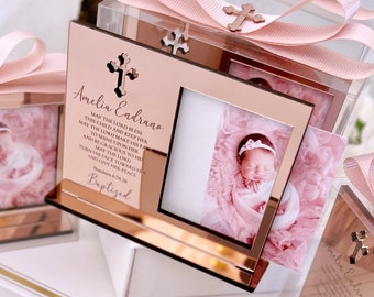 Taufgeschenk für Mädchen und Jungen, personalisiertes Geschenk zur Taufe, Fotorahmen zur Taufe, rosa Taufgeschenk, Gastgeschenke zur Kommunion, Babybilderrahmen