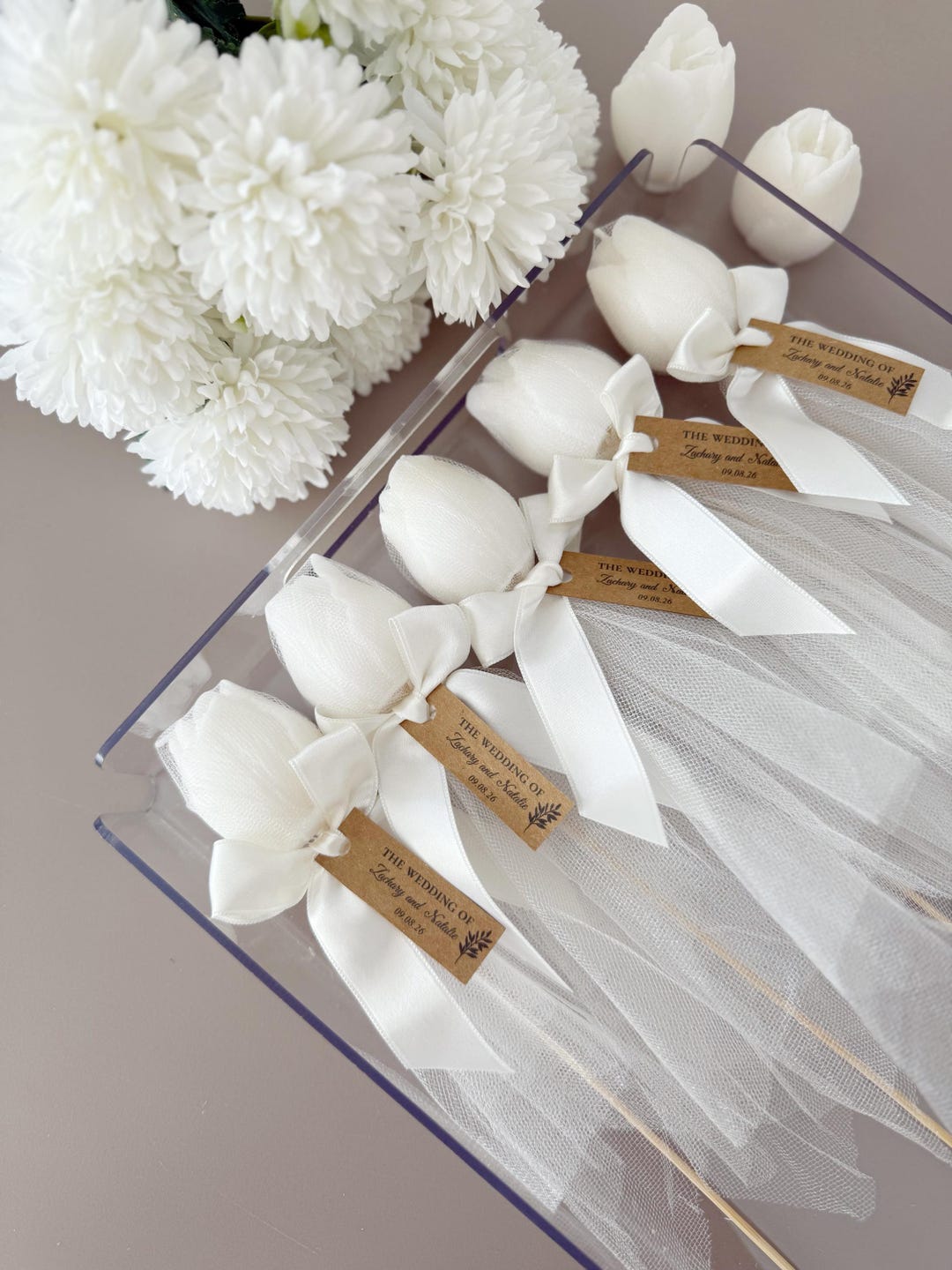 Personalized Wedding Tulip Candle Favors: Tulle Wrapped Guest Gift - Etsy