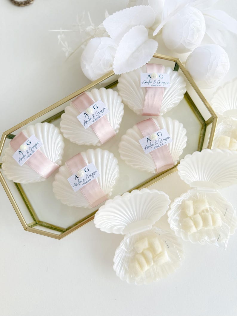 Custom Shell Wedding Favors, Elegant White Seashell Wedding Candy Boxes ...