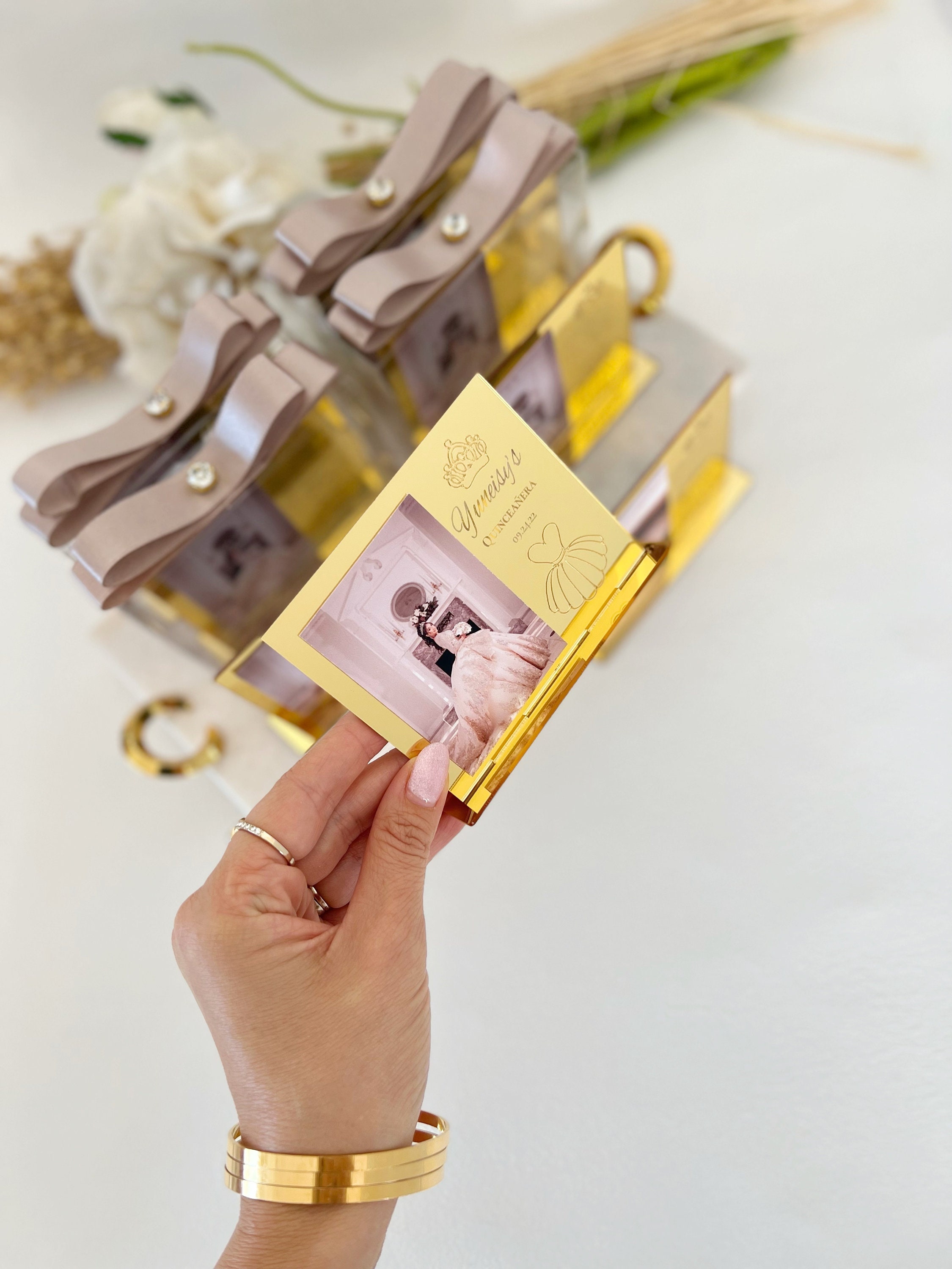 Custom Rose Gold Quinceañera Photo Frame, Personalized Gift, Quinceañera Favor, Sweet 16 Party Gift, Sweet 15 Photo Frame Favor, Mis Quince