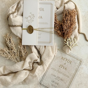 Elegant Wedding Invitation Set: Gold Foil Invite