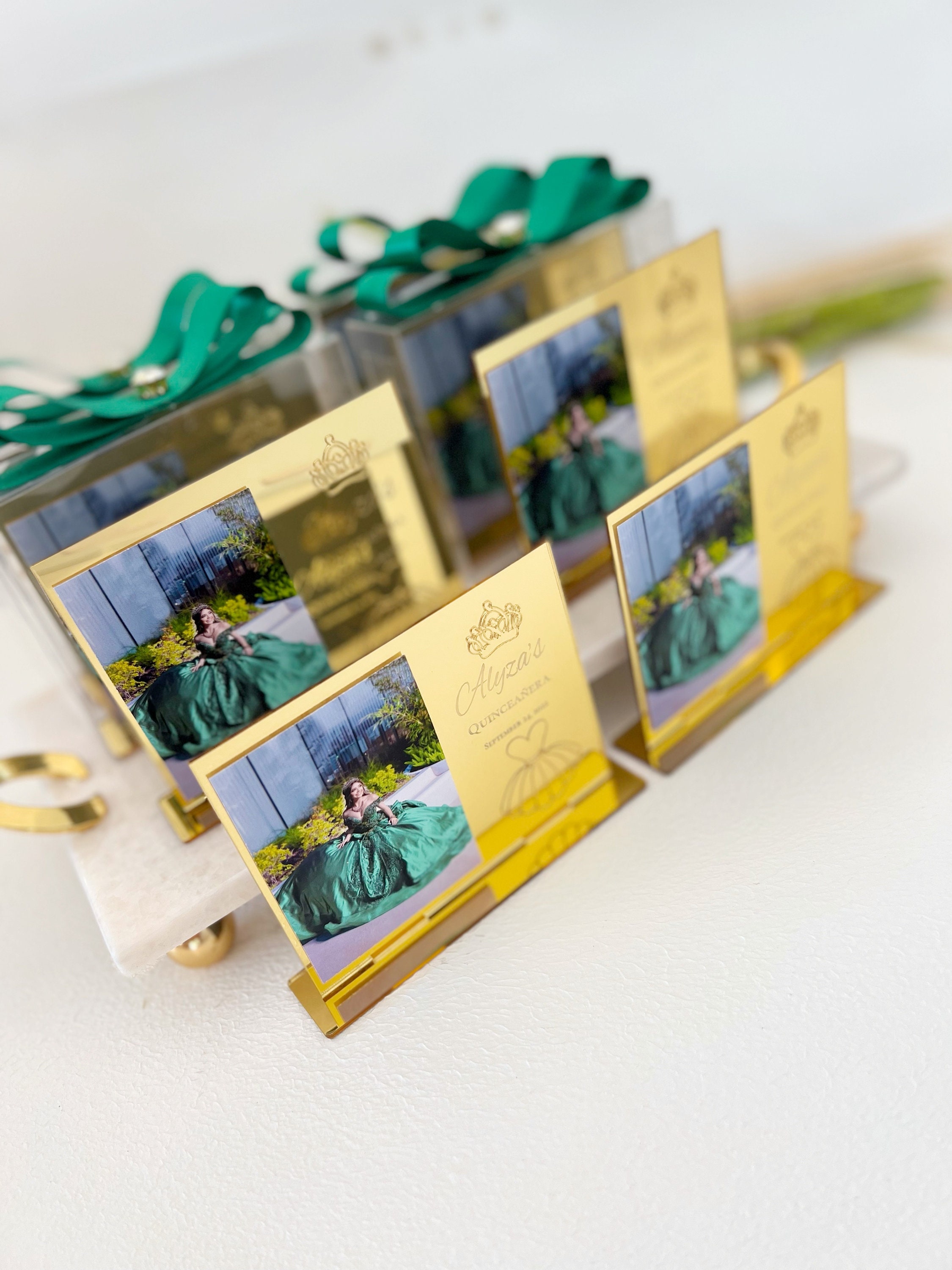 Custom Rose Gold Quinceañera Photo Frame, Personalized Gift, Quinceañera Favor, Sweet 16 Party Gift, Sweet 15 Photo Frame Favor, Mis Quince