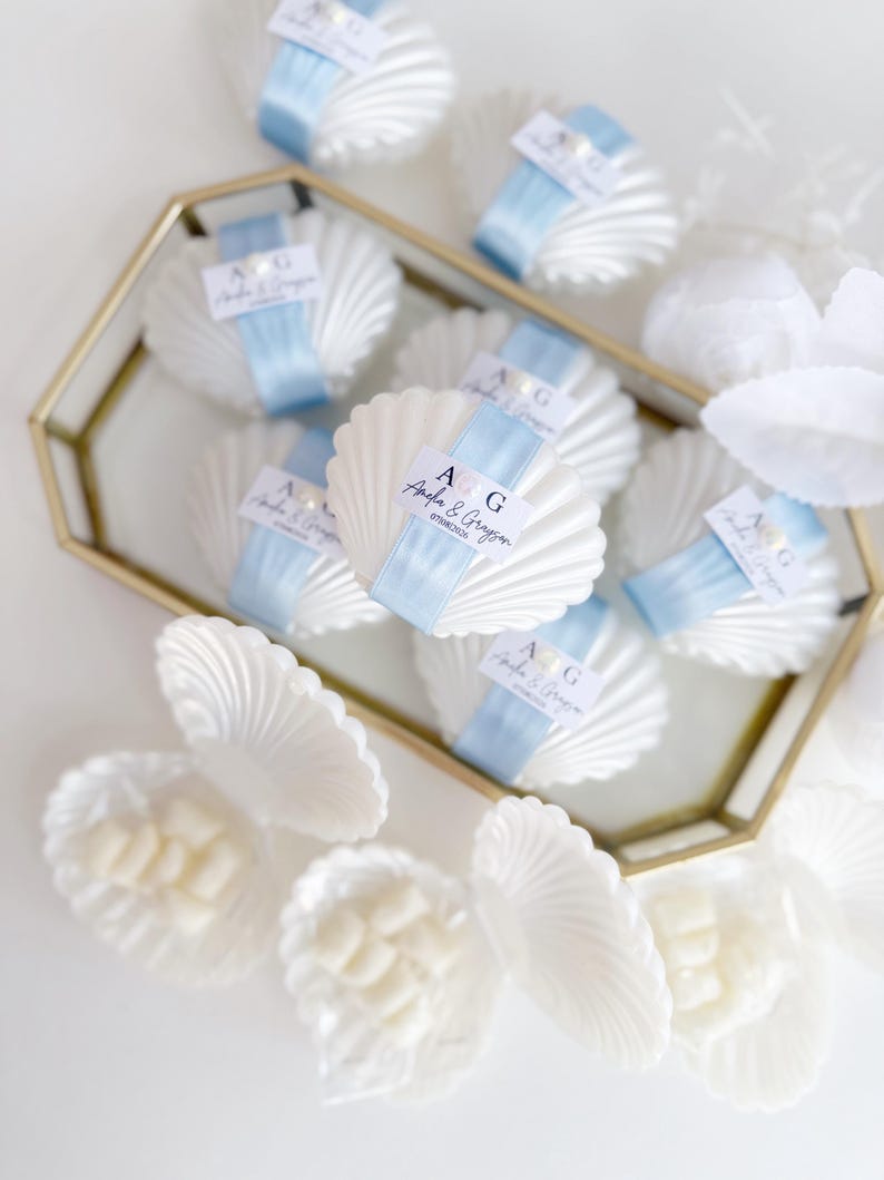 Custom Shell Wedding Favors, Elegant White Seashell Wedding Candy Boxes ...