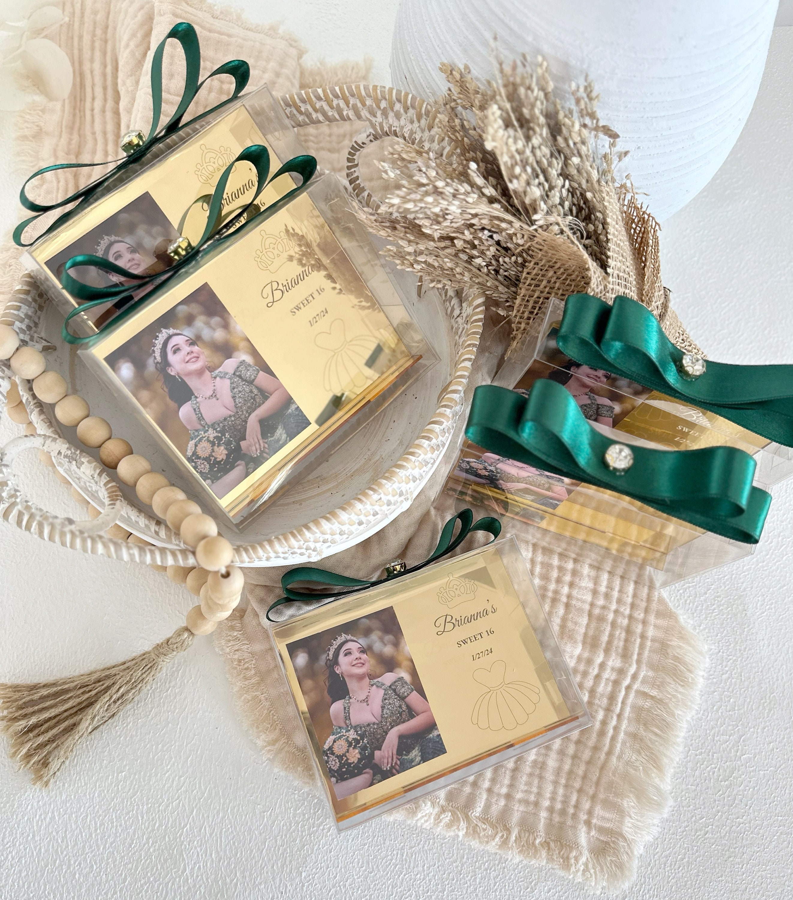 Custom Rose Gold Quinceañera Photo Frame, Personalized Gift, Quinceañera Favor, Sweet 16 Party Gift, Sweet 15 Photo Frame Favor, Mis Quince