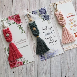 Personalized Macrame Gift, Boho Bridal Shower Favors,  Macrame Keychain Favors, Party Gifts For Guest, Wedding Favors