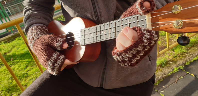 Hand Knitting Men Gloves ~ Men/'s Fall Fashions ~ Winter Accessory for Men ~ Women/'s Fall Fashion