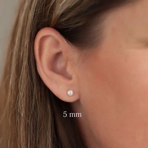 14K Solid Gold Pearl 5mm Stud Earring,14K Salt Water Pearl Earring,Natural Pearl Stud,Minimalist Pearl Earring /Gift For Her,18K Pearl Stud
