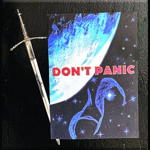 DON'T PANIC Grußkarte