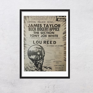 Puede incluir: Un póster de concierto vintage enmarcado con James Taylor, Beck Bogert Appice, The Section, Tony Joe White y Lou Reed. El póster es en blanco y negro con texto y gráficos, incluyendo un globo terráqueo y elementos florales.