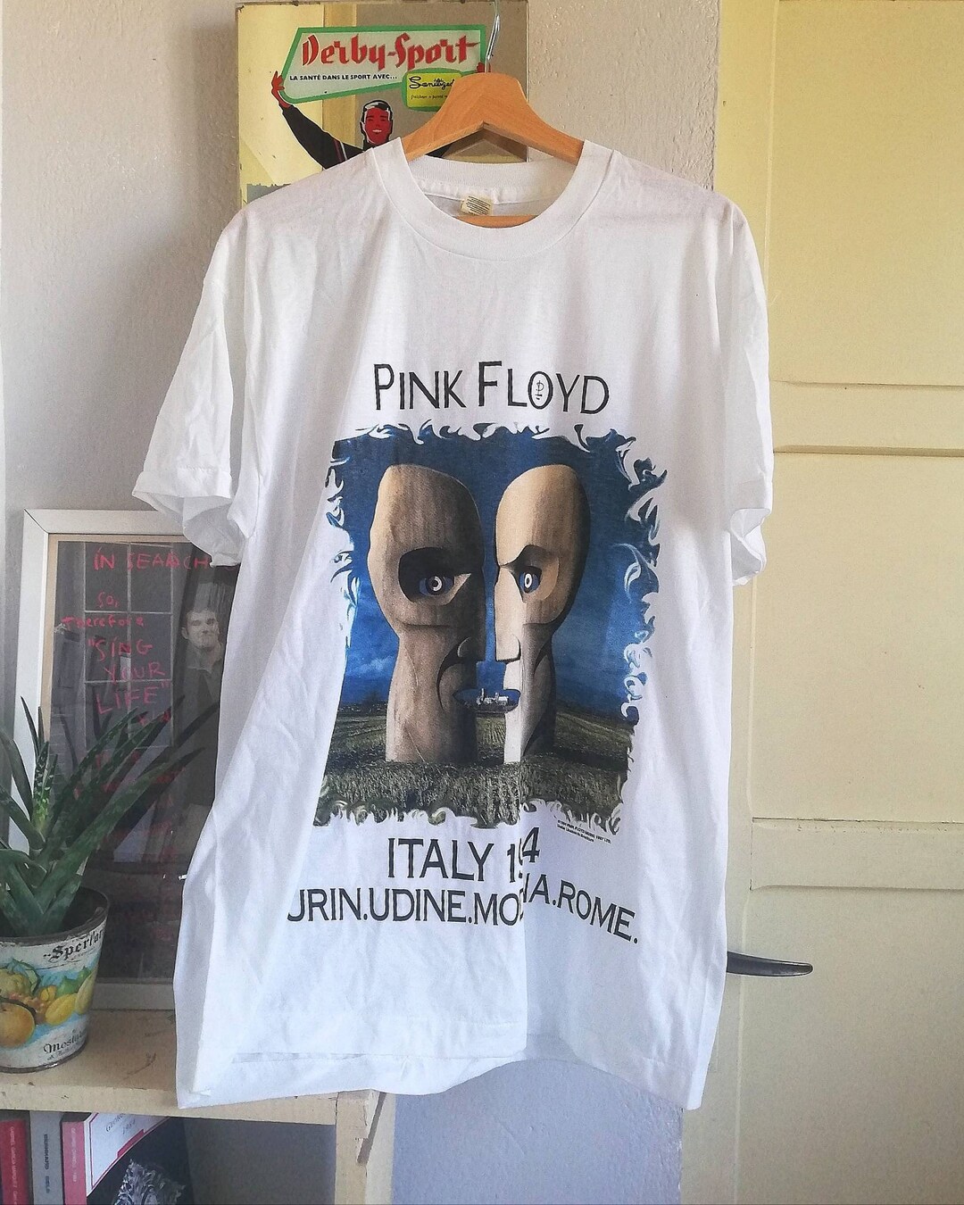 Vintage T-shirt - PINK FLOYD Italy Tour 1994 - Division Bell Vintage T-shirt - PINK FLOYD Italy Tour 1994 - Division Bell