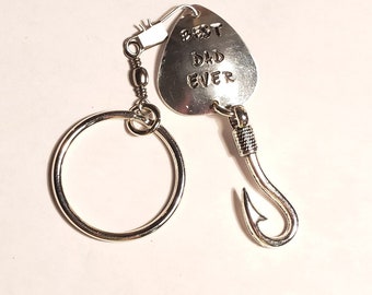 Dad Gift Fisherman, Fish Hook Daddy Key chain,Fly Fishing Hook, New Dad Gift, Grandpa Key chain Gift, Son Father Gift, Fun Dad Gift