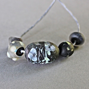 Blue Black MATTE Handmade Lampwork beads set, Handmade Glass beads with Floral pattern, Handcrafted glass beads for Artisan jewelry Romantic