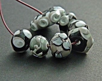 Grijze handgemaakte Lampwork kralen set van 7, zwart grijze handgemaakte Focal glazen kraal, Artsan glazen kralen set voor klassieke sieraden