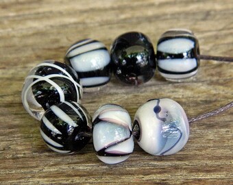 Black White Handmade Lampwork bead set of 7, White Black Handmade glass beads, Artisan glass beads for Classic jewelry, Black Murano beads