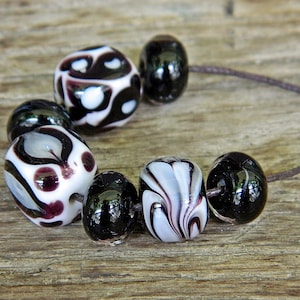 Black White Handmade Abstract Lampwork bead set of 7, Black Handmade glass beads, Artisan glass beads for Modern jewelry Black Murano beads