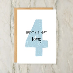 Karte zum 4. Geburtstag | Personalisierte Jungen Grußkarte | Benutzerdefinierte Nummer Karte | Vier | DIN A6 | 5x7
