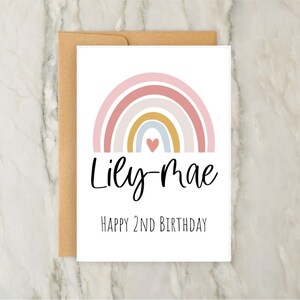 2e anniversaire arc-en-ciel | d'anniversaire personnalisée pour fille | de voeux d'âge personnalisée | Bébé | Nom | A6 | 5 x 7