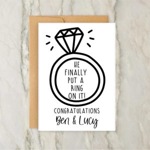 Finalmente le puso un anillo Tarjeta de compromiso / Tarjeta de felicitación personalizada / Compromiso / Amor / Pareja / Finalmente comprometido / A6 / 5x7