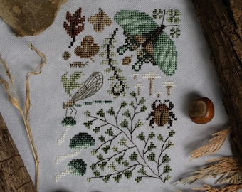 Petrichor Nature Walk, motif de point de croix - échantillon de machaon, libellule verte et fougères Cottagecore - téléchargement numérique PDF