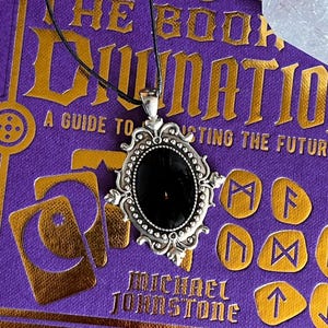 Obsidian Pendant Scrying Necklace PN7