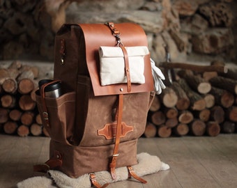 Waxed Canvas Backpack - Leather Backpack / Bushcraft Pack / Bushcraft Bakcpack / Climbing Bag / Rucksack / Camping Bag / Hinking Bag
