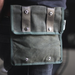 Waxed Canvas Belt Pouch | Hiking Belt Bag - Outdoor Belt Bag - Camping Pouch - Army Belt Bag - Military Belt Bag - Belt pouch - Camping Bag