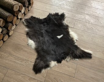 Natural Goat Hide | Genuine Goat Fur - Leather Rug - Soft Goatskin - Goat Hide - Throw Fur - Home Decor - Rustic Throw - Goat Fur Rug