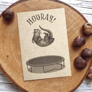 Postkarte Hooray Otter Trampolin Graspapier mit Briefumschlag, Geburtstagskarte, Einladung, Kindergeburtstag, nachhaltiges Geschenk