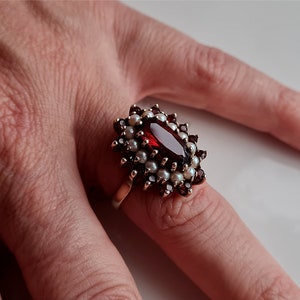 RARE Vintage 9ct Gold Garnet and Pearl Cluster Ring, 9ct Gold Pearl and Garnet Cluster Ring