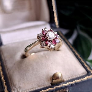 INCREDIBLE 1981 Vintage 9ct Gold Ruby White Topaz Cluster Ring. RESIZING AVAiLABLE (Ref009--)