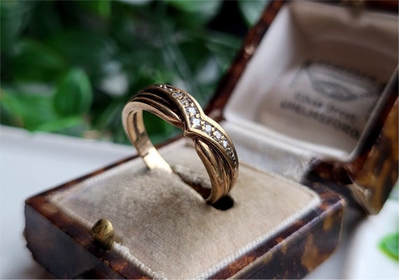 STUNNING Vintage 9ct Gold Diamond Wishbone Ring. FREE RESIZING. Gold Diamond Ring Ref00B