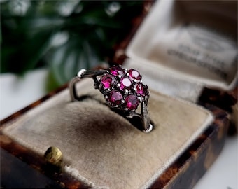 STUNNING Vintage Sterling Silver Ruby Cluster Ring. RESiZING AVAiLABLE Silver Cluster Ring. Silver Ruby Ring. Silver ring.