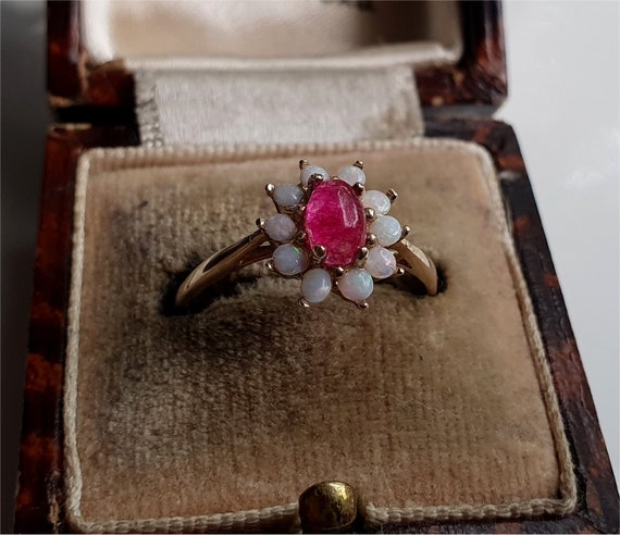 SPLENDIDO Anello a grappolo in oro vintage carati opale e rubino