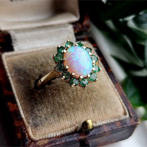 SELTENE Vintage 9 Karat Gold Opal und Smaragd Cluster Ring, atemberaubend, Gold Smaragd und Opal Cluster Ring (ref00N)