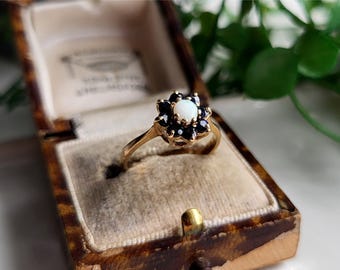 ERSTAUNLICHER Vintage 9 Karat Gold-Opal- und Saphir-Cluster-Ring, Gold-Saphir und Opalring (ref00r)