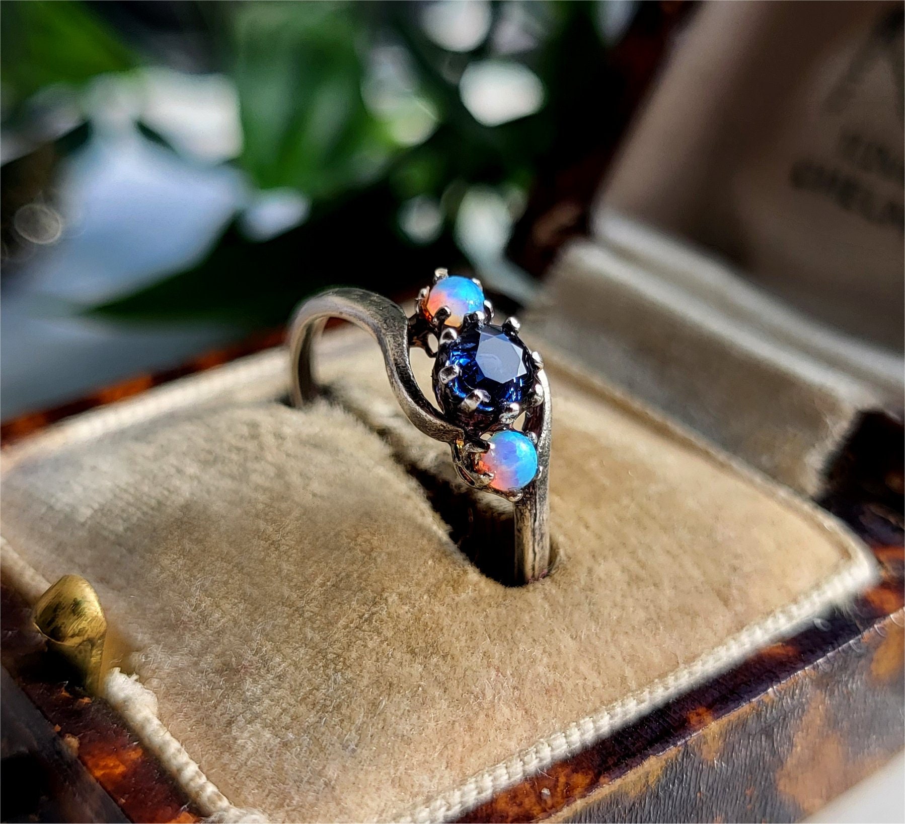 975 Sterling Ring UK