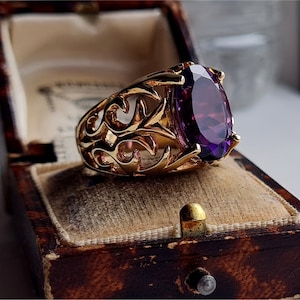 STUNNING Vintage 9ct Gold Ruby Diamond Pendant, UNUSUAL