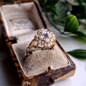 STATEMENT RING Vintage 9ct Gold Blue And White Topaz Cluster Ring. RESIZING AVAiLABLE 9ct Gold Ring (Ref00p)