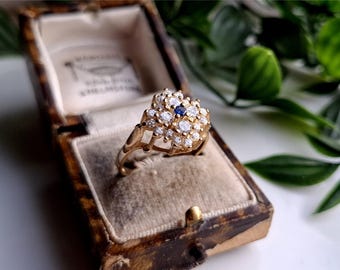 STATEMENT RING Vintage 9ct Gold Blue And White Topaz Cluster Ring. RESIZING AVAiLABLE 9ct Gold Ring (Ref00p)