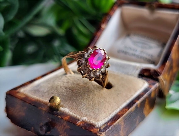 1970s STUNNING Vintage 9ct Gold Ruby And White To… - image 2