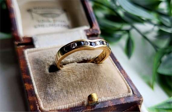 Sapphire Vintage Gold Wishbone Ring 18ct White Gold Diamond - Main Image